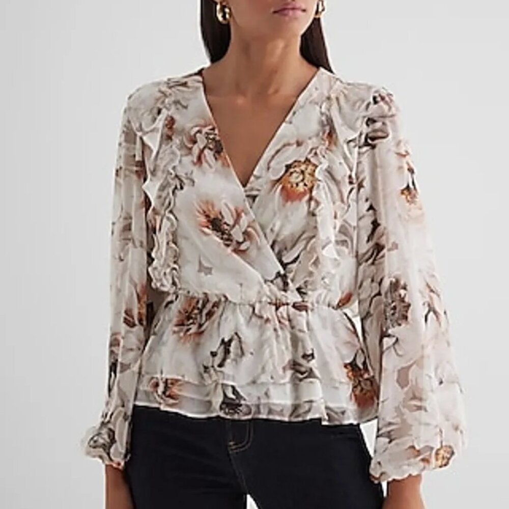 Express I Floral V-Neck Flutter Ruffle Peplum Top I Size Small
